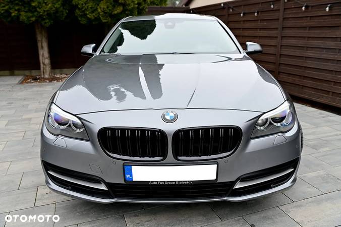 BMW Seria 5 535d xDrive Luxury Line - 2