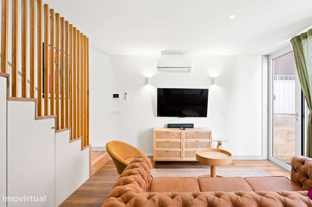 T1 Duplex com Terraço Novo na Rua do Bonjardim-8