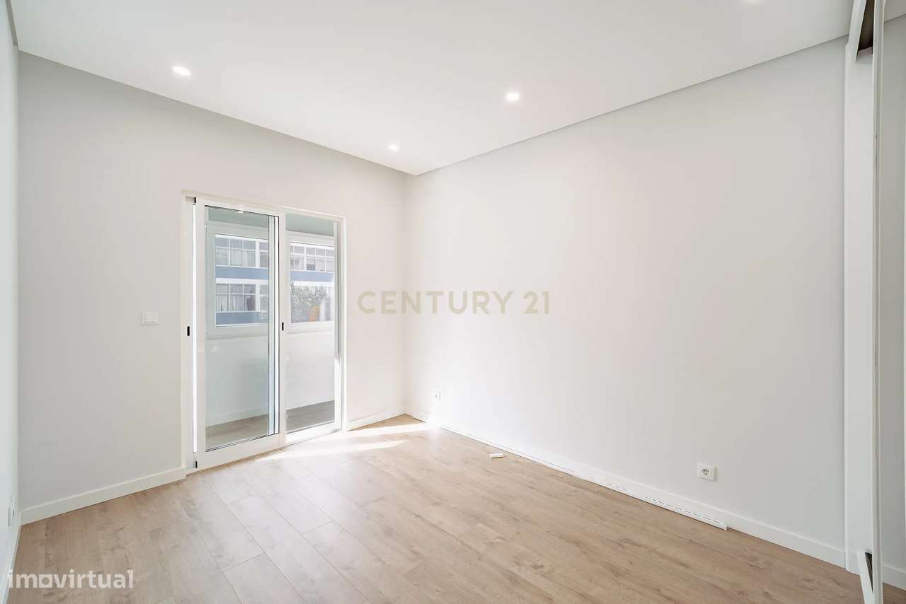 Apartamento T2 Cova da Piedade – Excelente Localização-6