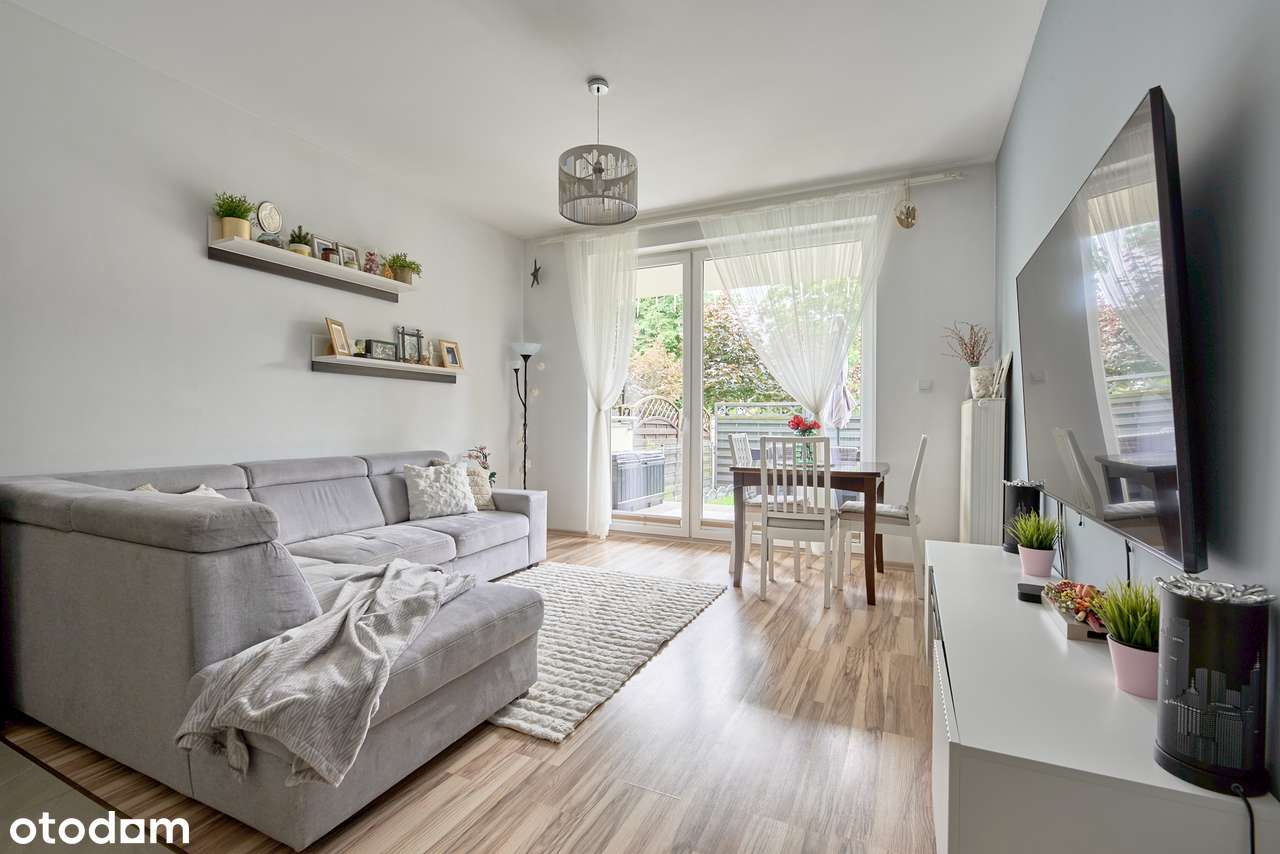 Mieszkanie 3-pokojowe z tarasem i ogrodem! Miejsce+Komórka lokatorska-2