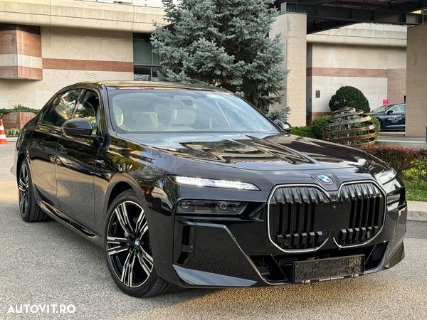 BMW Seria 7 740d xDrive MHEV - 3