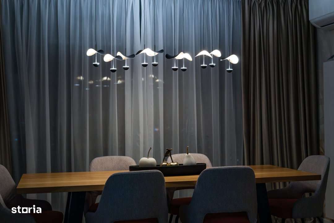 Triplex de Lux de vanzare - Imagine principală: 3/19