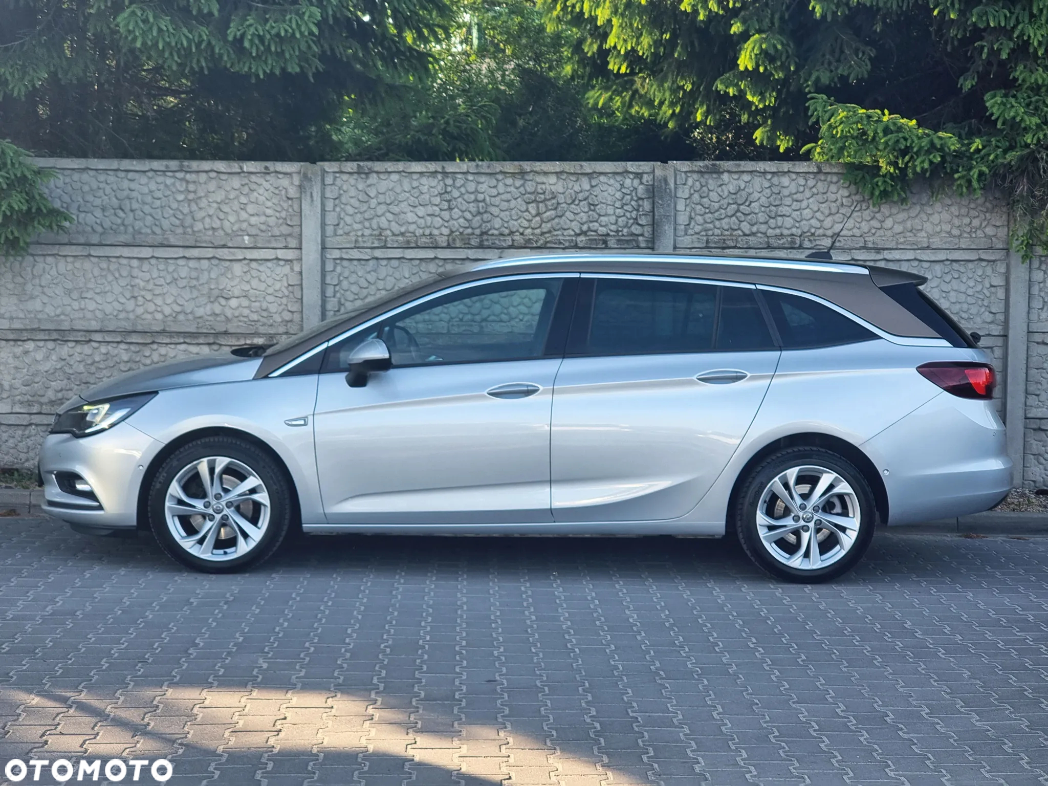 Opel Astra V 1.6 CDTI Dynamic S&S - 3