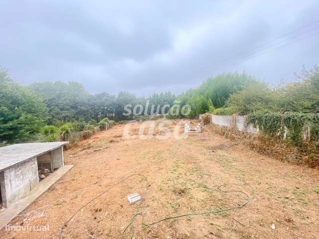 Moradia Isolada T4 para REMODELAR, com 2860m2 de Terreno!-16