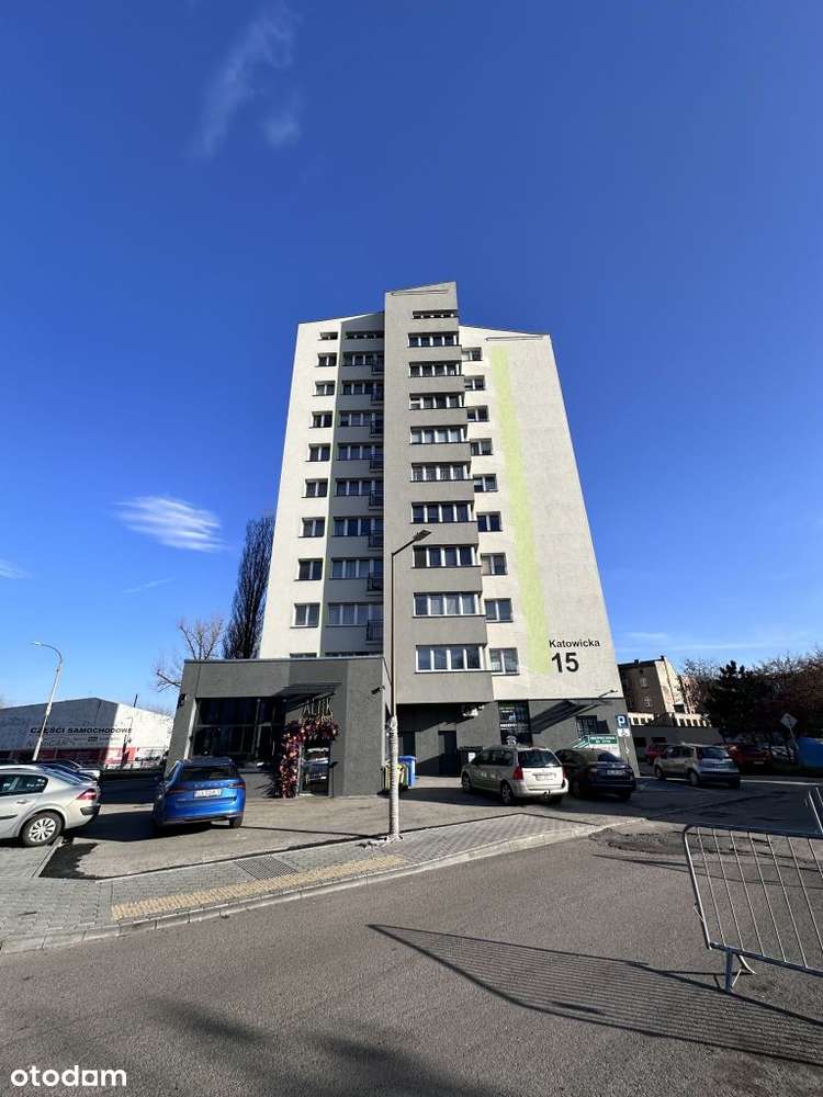 Duża, słoneczna kawalerka | do wprowadzenia od zar-0