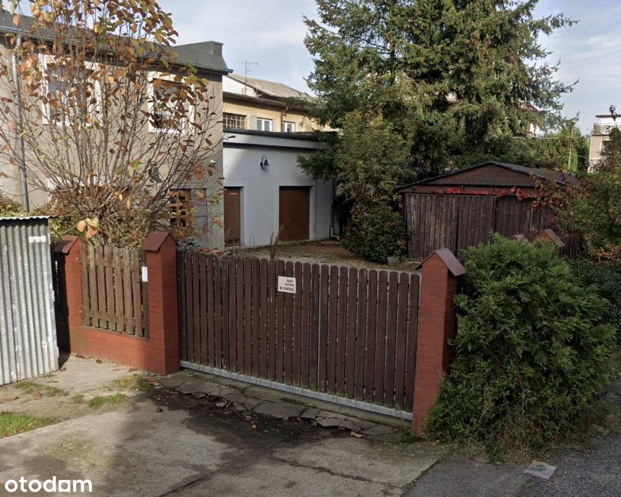 Dom 254 m2 - Pełny obrazek: 2/5