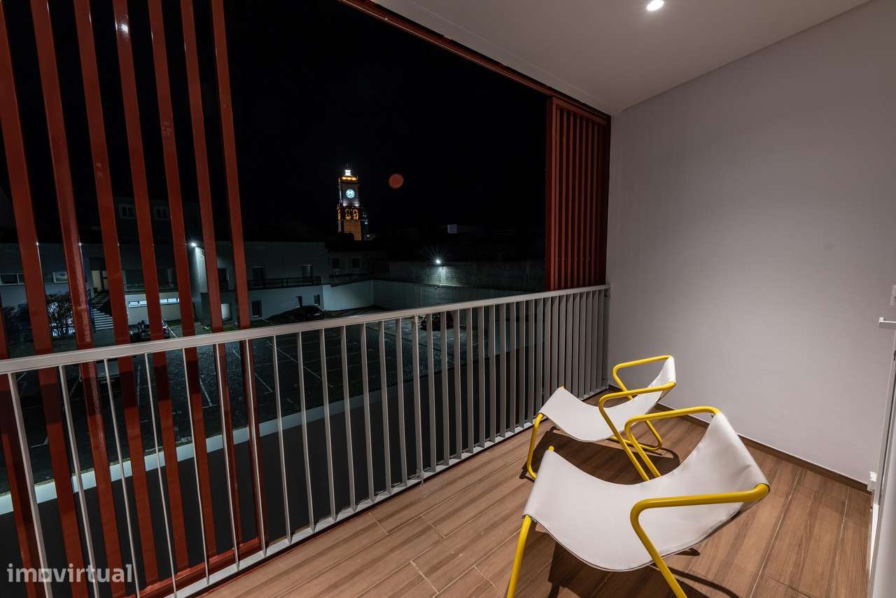 Apartamento T2 com licença AL no coração de Ponta Delgada - Grande imagem: 5/26