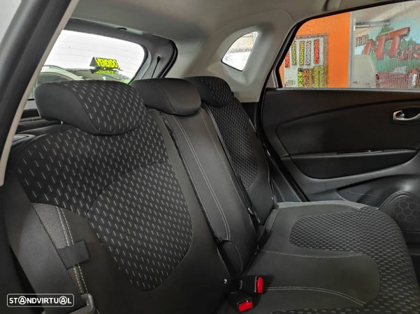 Renault Captur 1.5 dCi Exclusive - 15