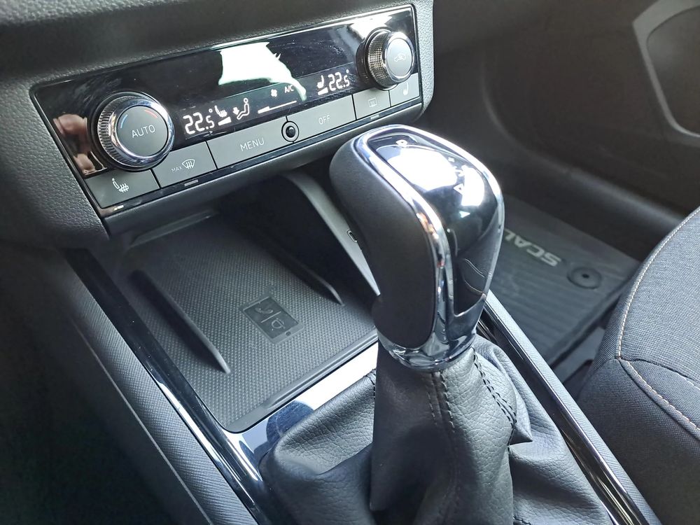 SKODA SCALA Virtual Cockpit Comfort Style Grzana Szyba/Fotele ACC DSG 1,5TSI 150KM