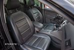 Ford Kuga 2.0 TDCi Titanium FWD - 31