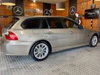 BMW 318 d Touring LifeStyle - 43