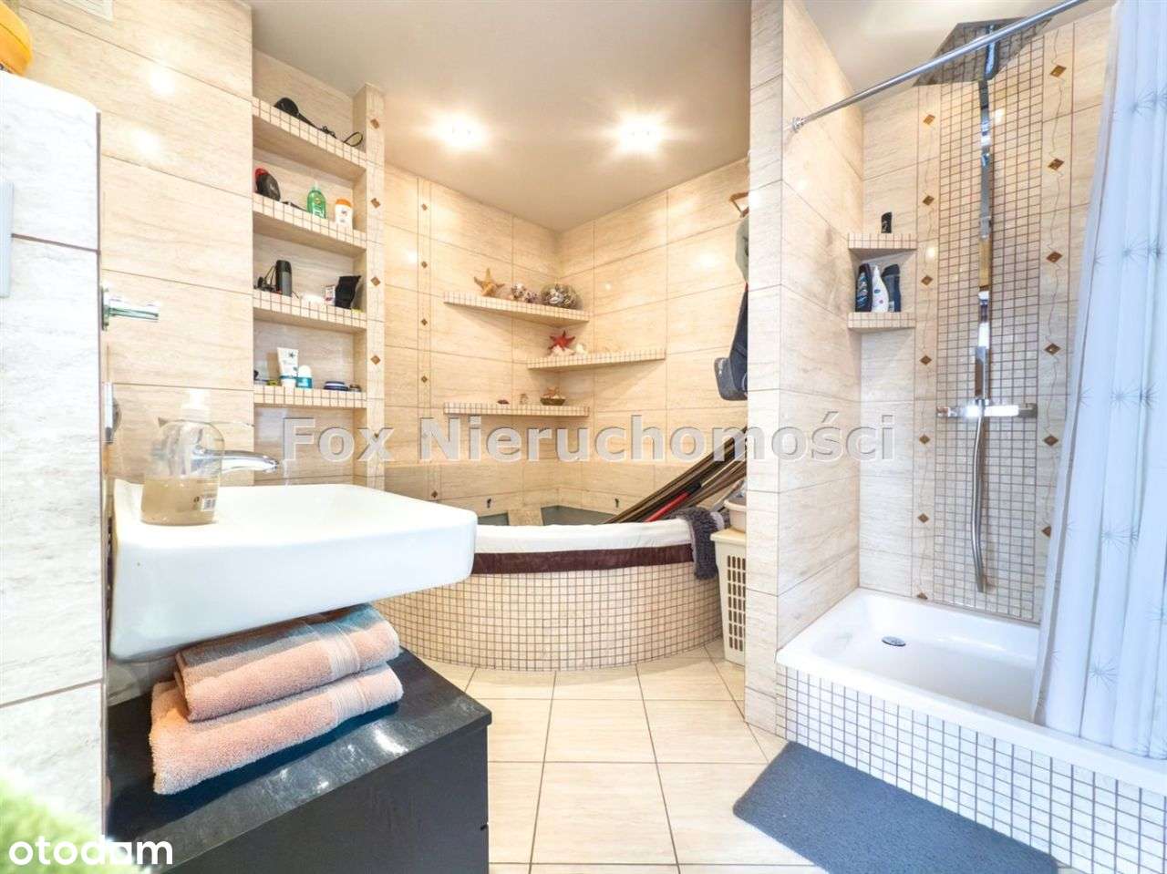 Nowa cena! 3 pokoje z dużym balkonem - niski blok-10