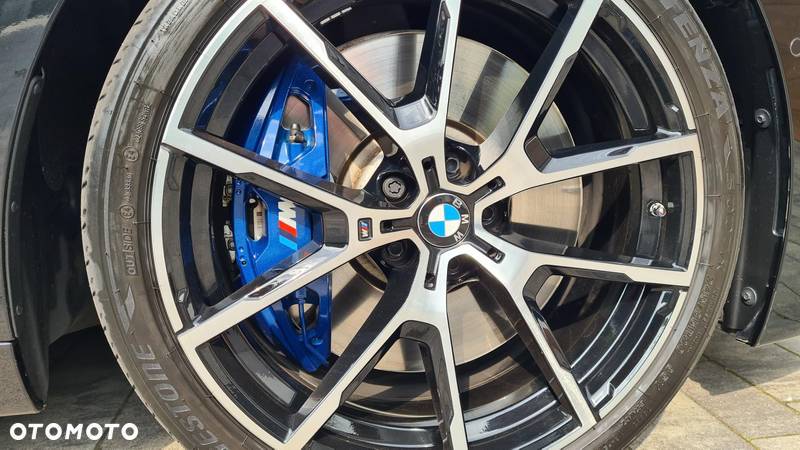 BMW Seria 8 M850i xDrive - 28