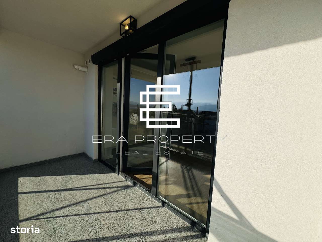 Apartament 2 camere -52 mp- etaj 1- 2 balcoane -zona Industriala Vest,-4