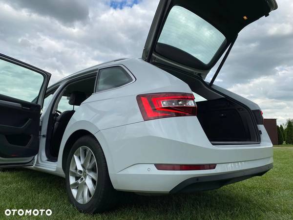 Skoda Superb 1.4 TSI ACT Style DSG - 20