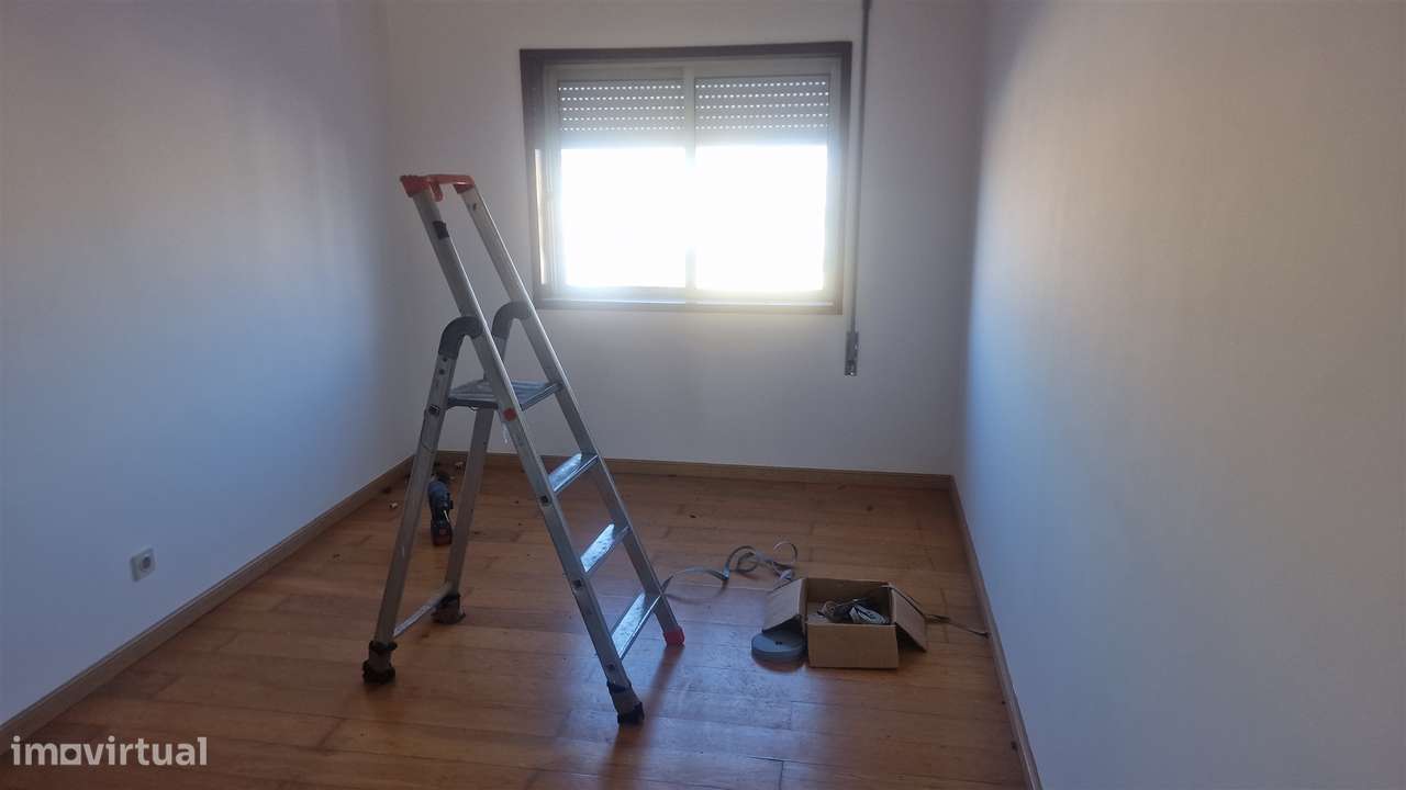 Apartamento T2+1 no centro da Póvoa de Varzim-7