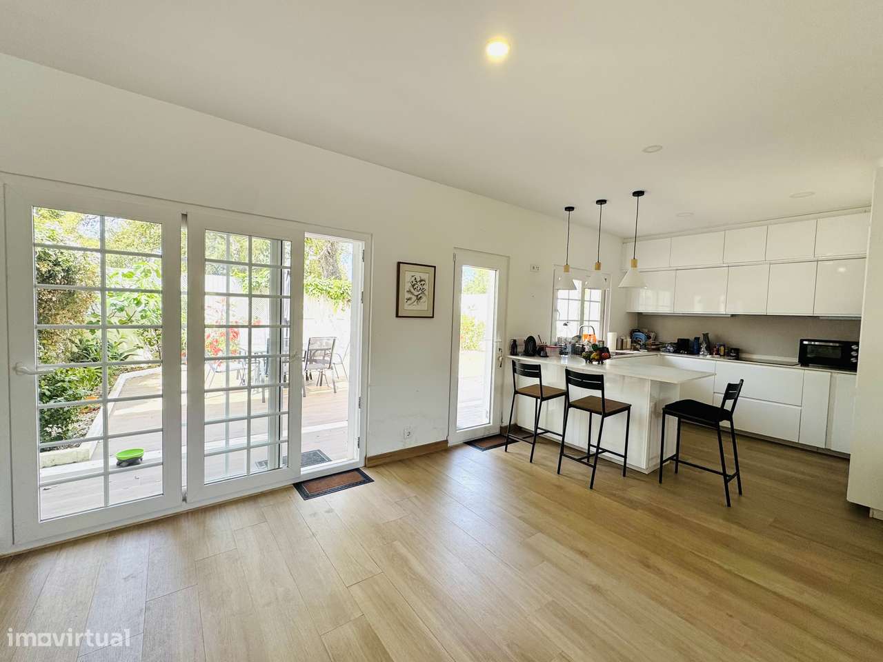 Moradia t3 garagem box jardim Charneca da Cotovia Sesimbra-16