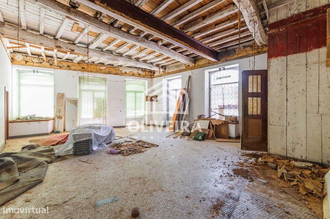 Prédio Centenário com projeto aprovado no centro de Barcelos-5