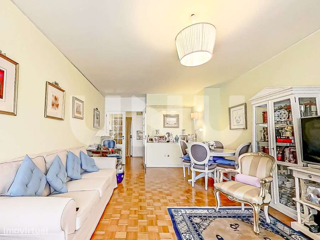 Apartamento T2 com vista desafogada em Algés - Rua Margarida Palla - Grande imagem: 4/16