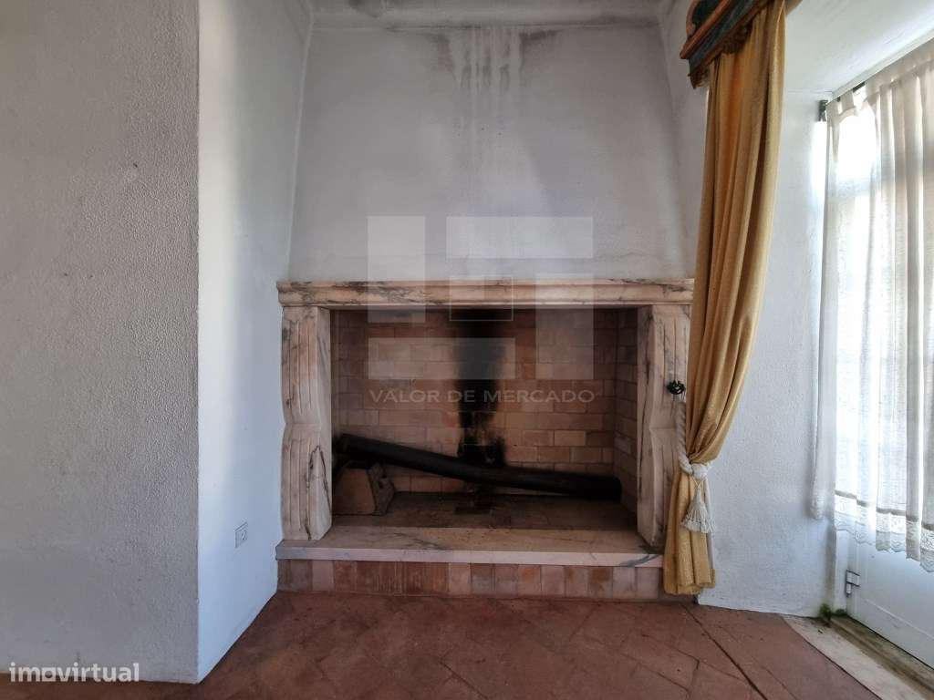 Apartamento T4+1 em Borba: Espaço, conforto e localização privilegi...-9