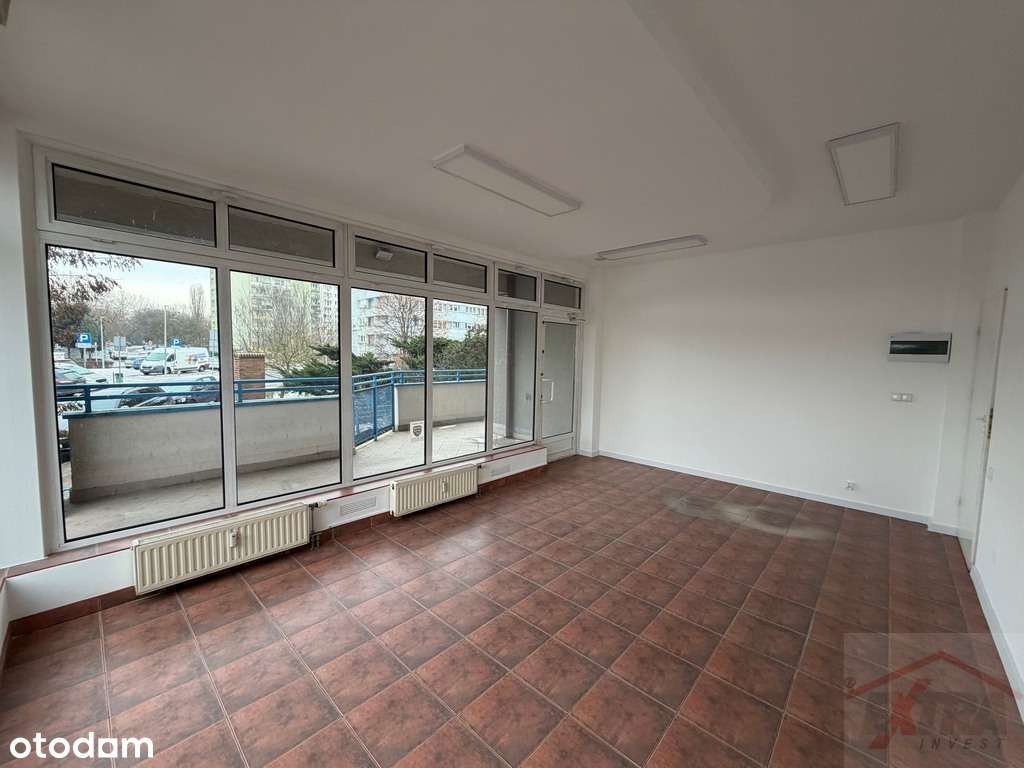 Świerczewo, Lokal usługowy 25,40 m2-1