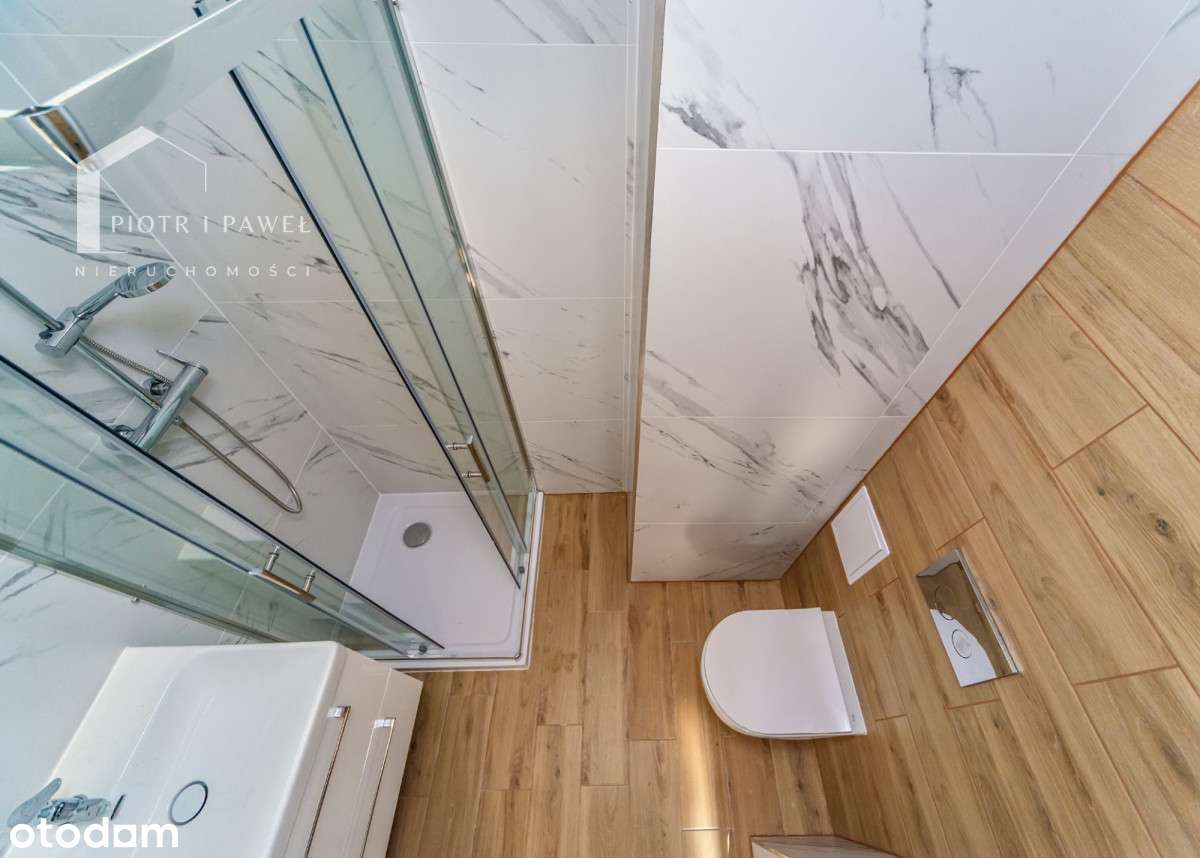 Nowe wnętrze w sercu miasta! 3 pokoje po remoncie!-4