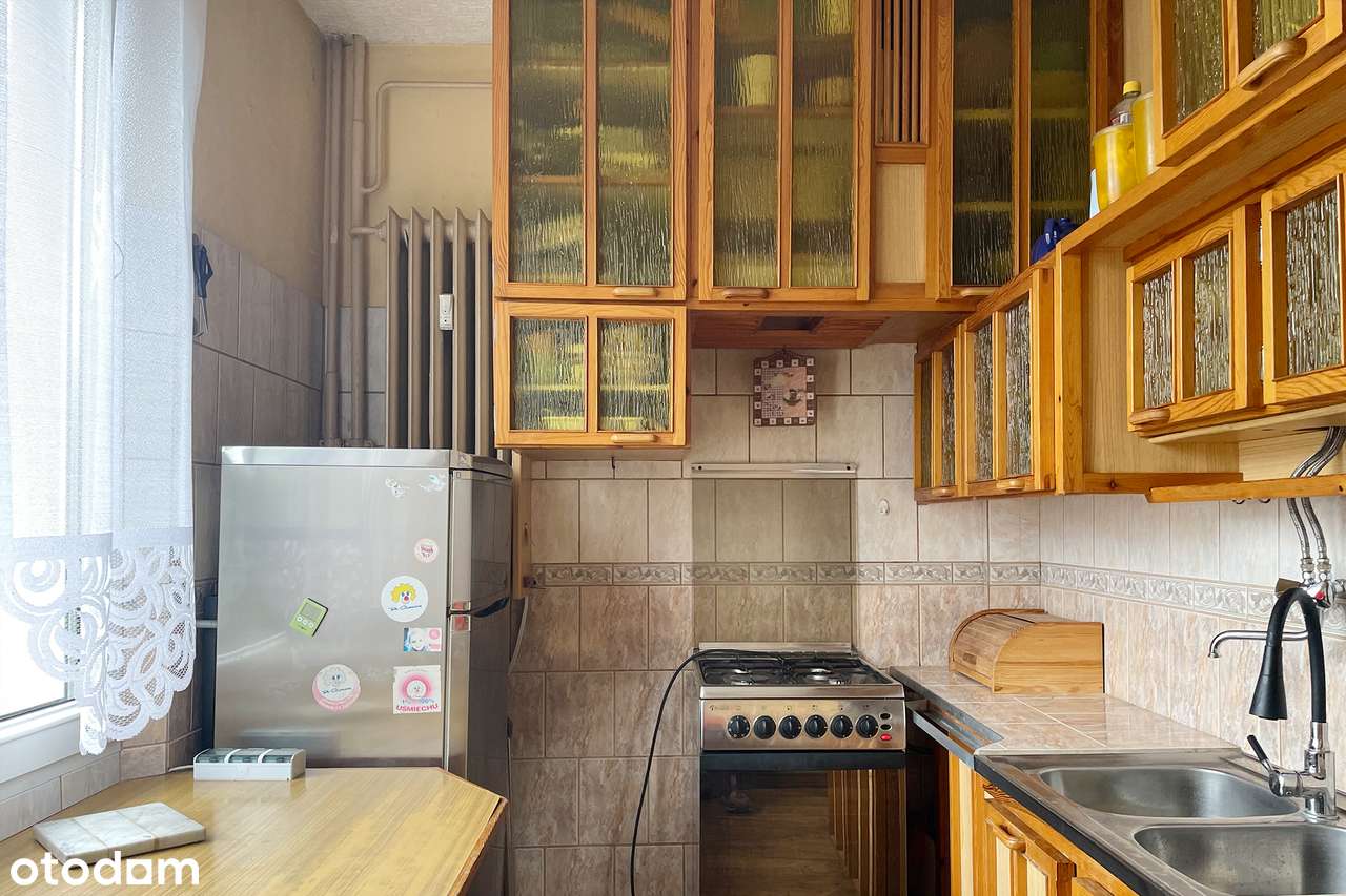 Przy tramwaju, z balkonem, piwnicą i parkingiem-15