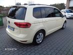 Volkswagen Touran - 4