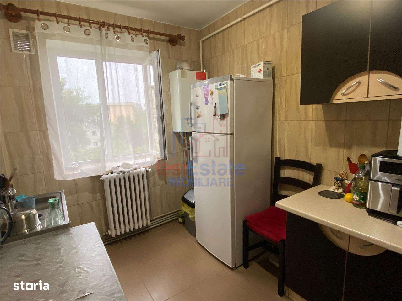 Apartament 3 camere - Cantemir