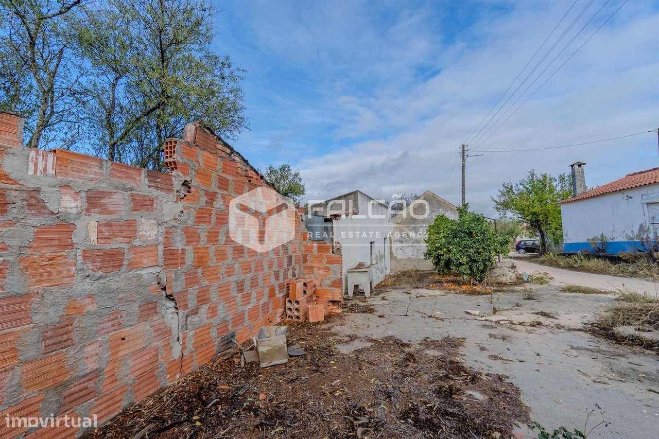 Moradia para Restaurar T2+2 Venda em Casével e Vaqueiros,Santarém-22