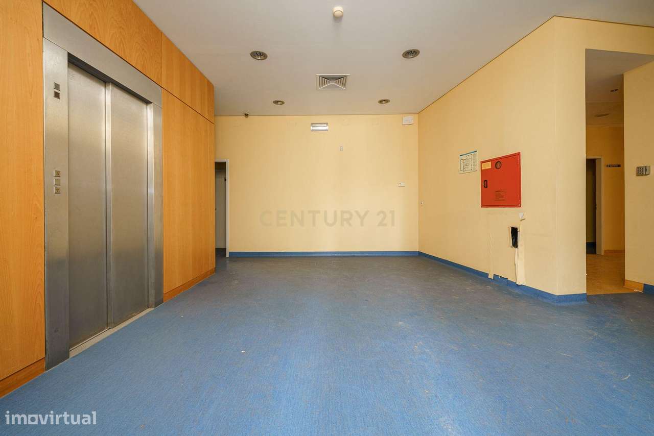 Palacete Chatillon – Um Ícone no Coração de Setúbal-18