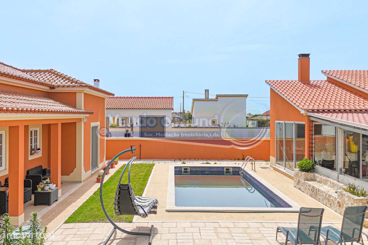 Moradia T3+1 em Foros de Salvaterra (F837)-56