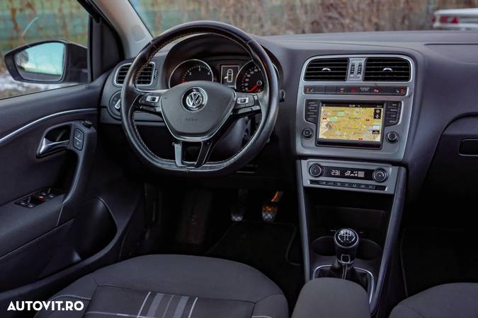 Volkswagen Polo 1.4 TDI Lounge - 8