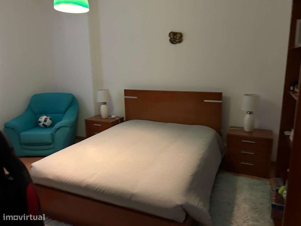 Moradia tipologia T4 - Grande imagem: 4/50