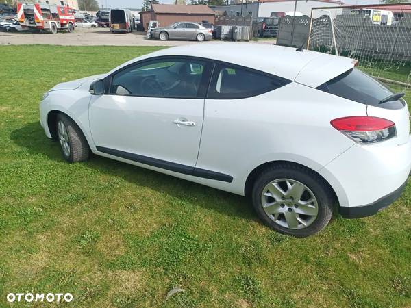 Renault Megane 1.6 16V Color Edition - 18