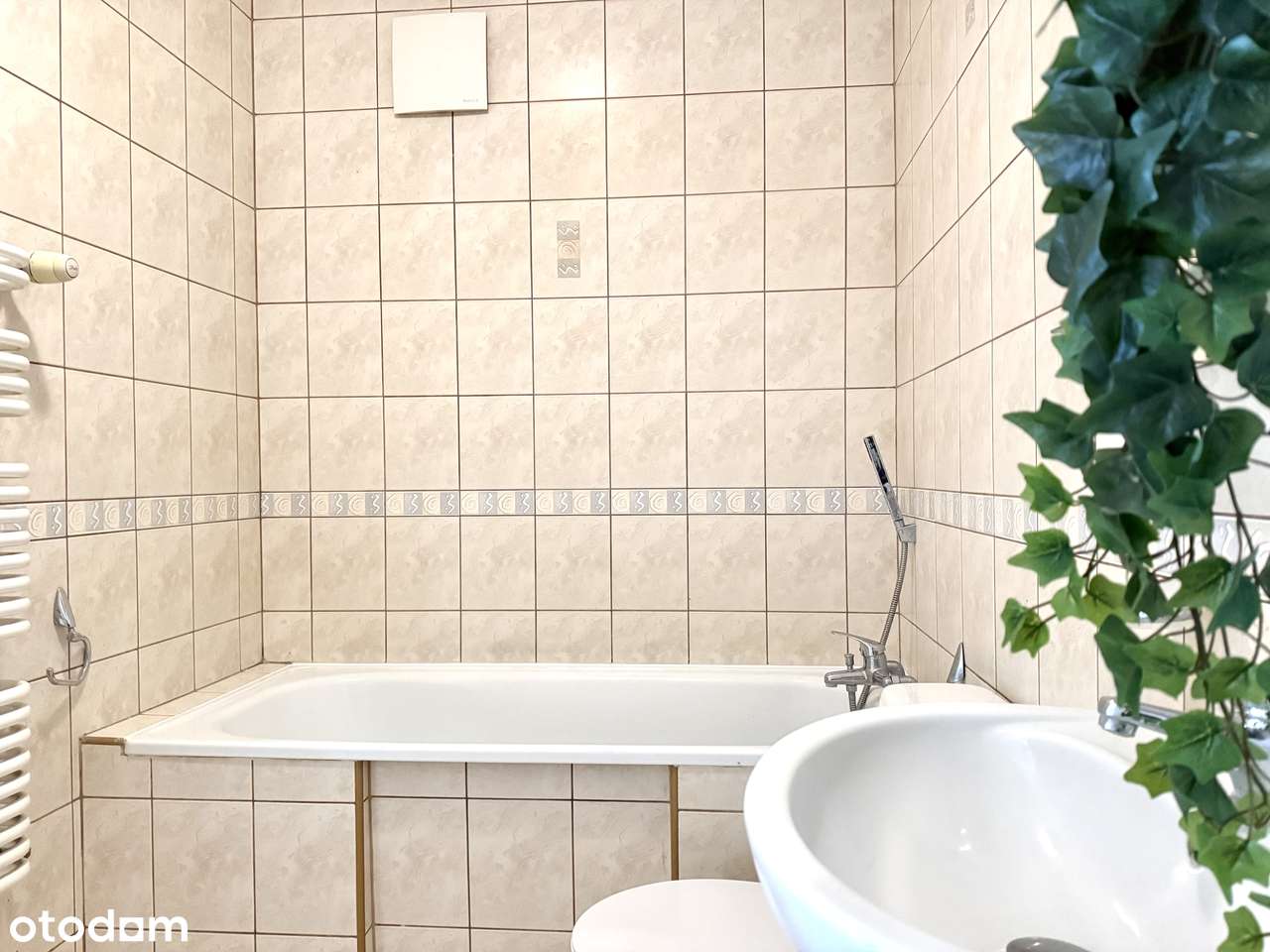 Mieszkanie 2-pokojowe z komórką lokatorską w Chartowo Tower – Poznań-5