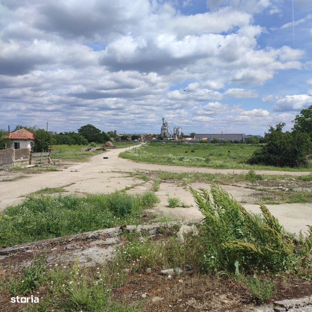 Vând 17 ha teren intravilan municipiul Arad curti constructii