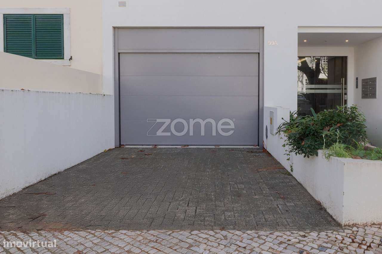 Apartamento T3 +1 com Mezanino / 3 lugares de garagem-18