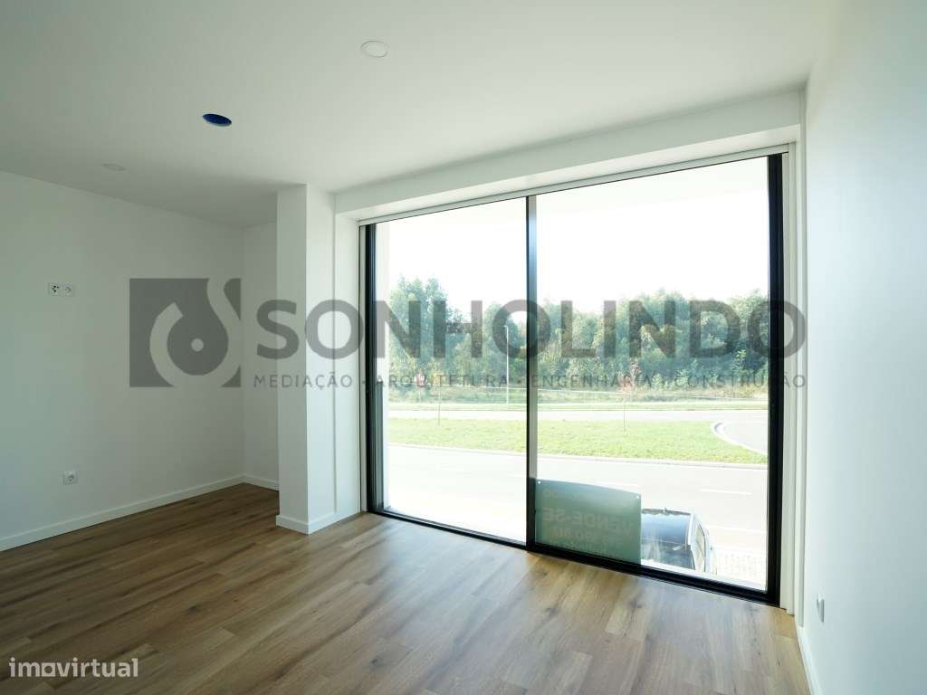 Apartamento T4 + escritório com luz direta, terraço com 153,10m2 e ...-17