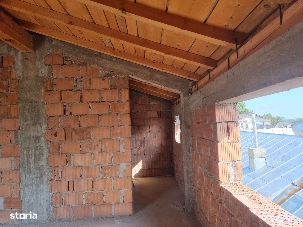 Casa in Dimoiu - Ulmi-7