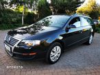 Volkswagen Passat 1.9 TDI Trendline - 9