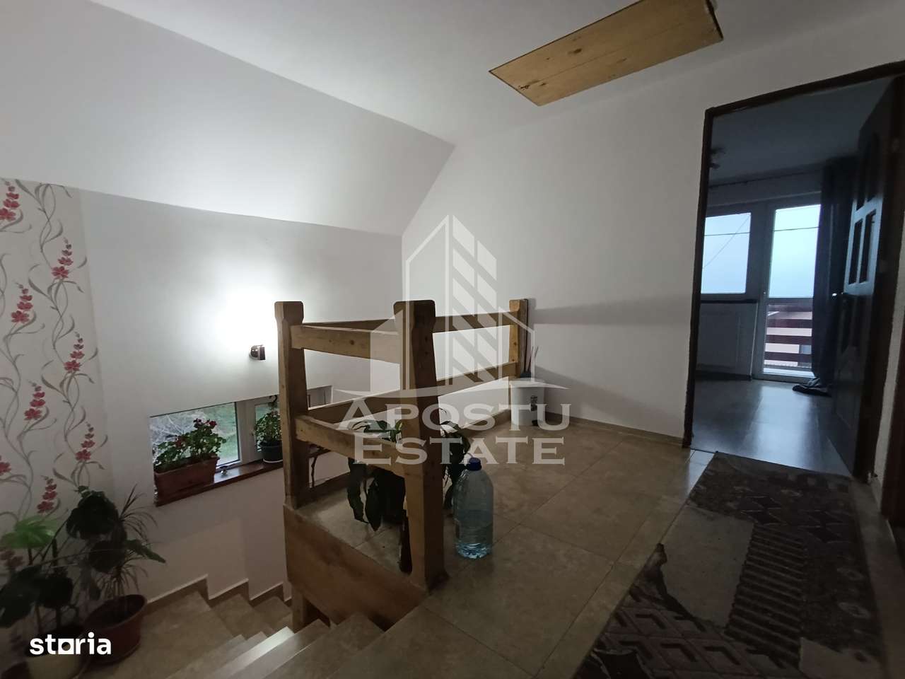 Casa individuala,izolata termic, 5 camere, curte proprie,2 bai, Ronat. - Imagine principală: 4/13