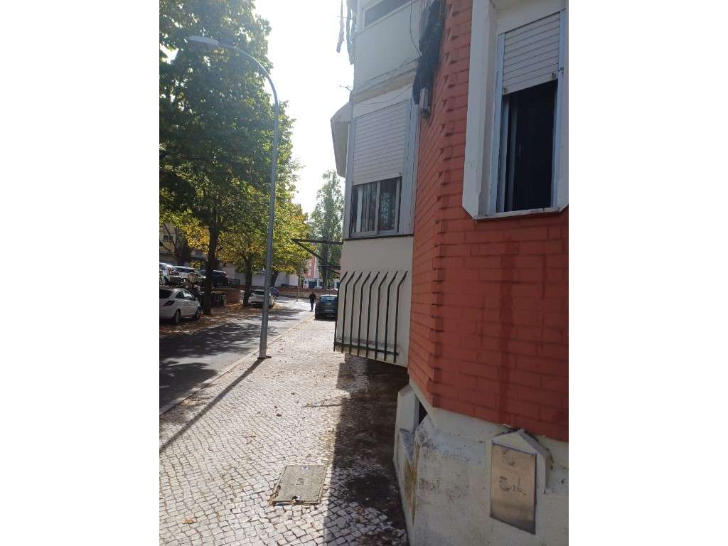 Apartamento T2 de Linha Contemporânea - Rés do Chão | 55 m² | Olivais-19