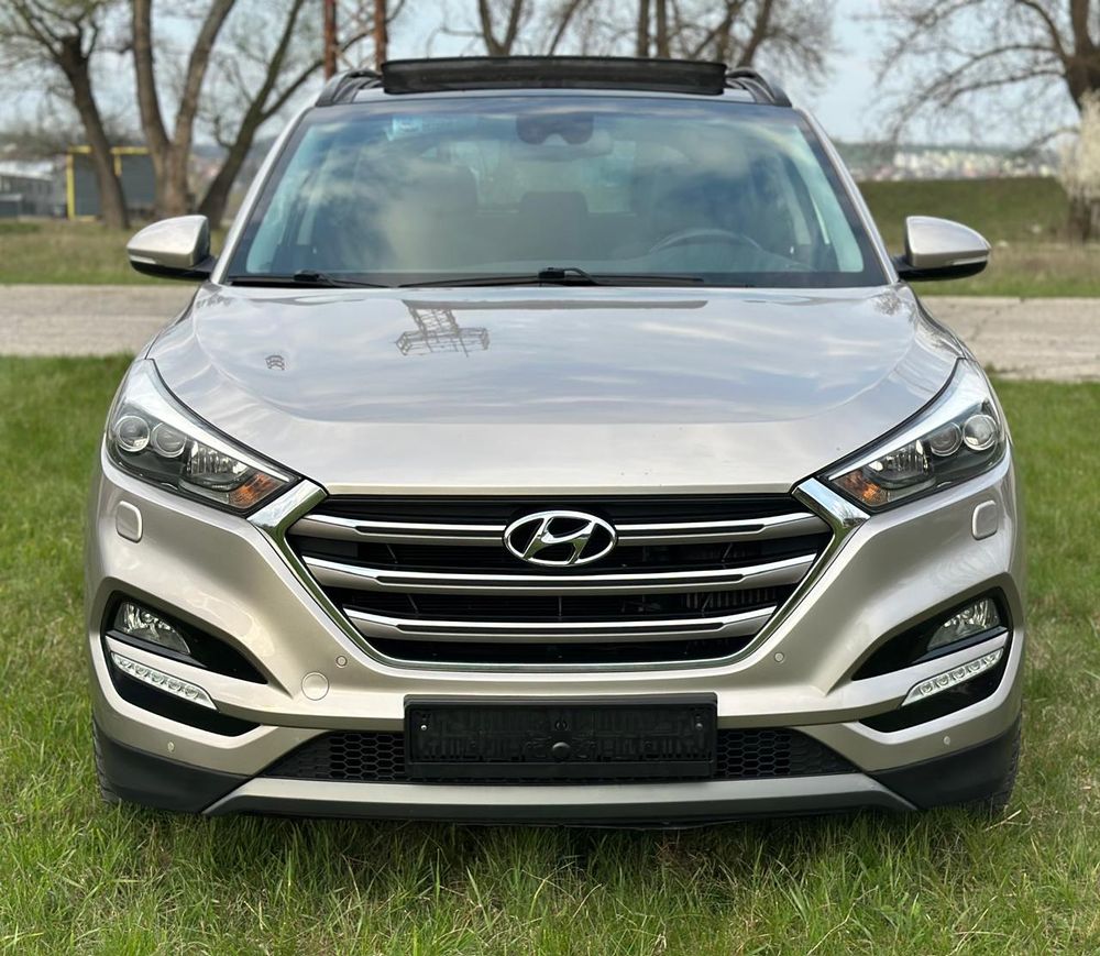 Hyundai Tucson III [2015 - 2020] 2.0 CRDI 4WD Automatik Style 2016