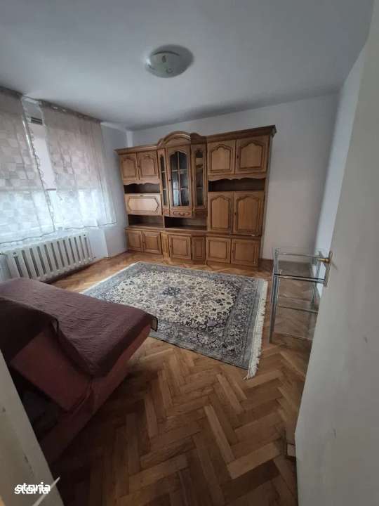 Apartament 2 camere, etaj 1, Bld Bucuresti, zona McDonalds-9