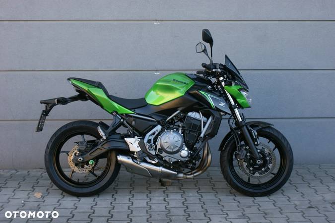 Kawasaki Z 650 - 6