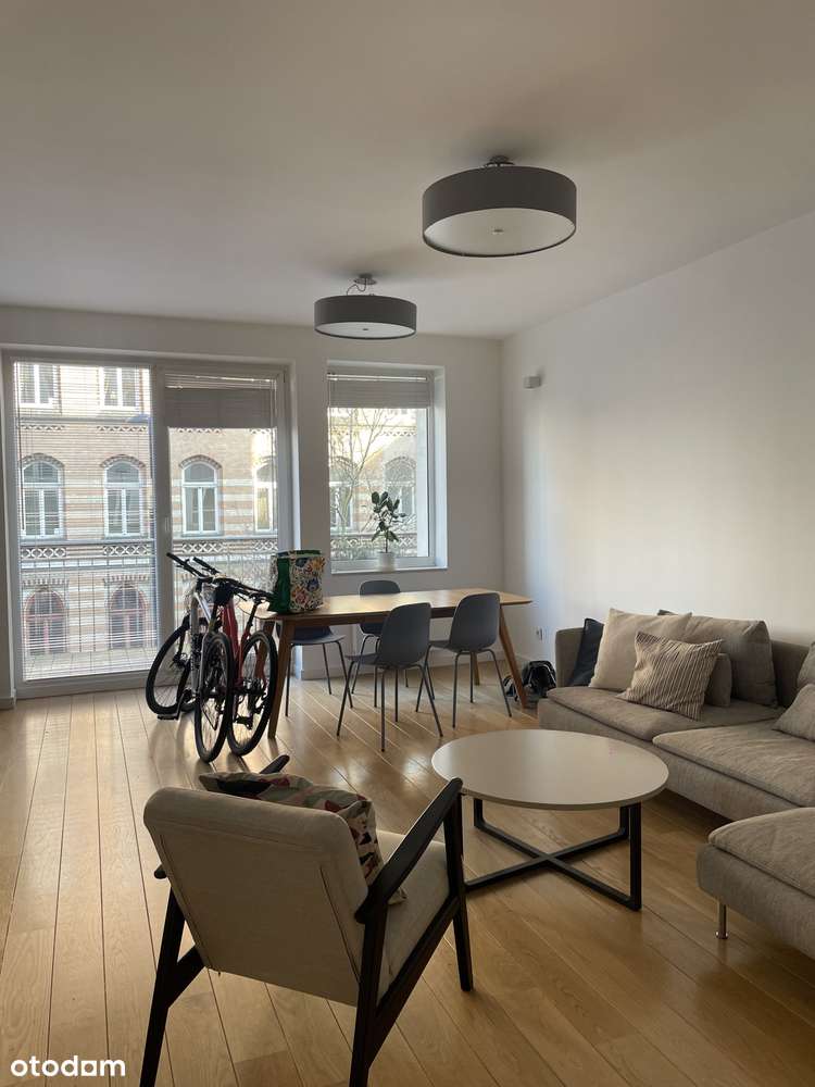 Bardzo ładne 3 pokojowe z balkonem i tarasem w Centrum - Pełny obrazek: 4/12