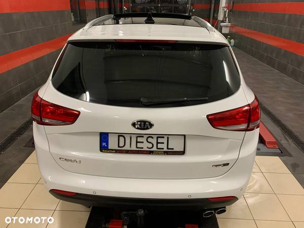 Kia Ceed Cee'd 1.6 CRDi GT Line - 5