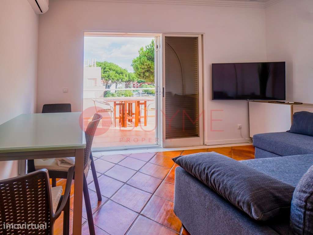 Apartamento T0+1 com terraço privativo em condomínio com piscina em... - Grande imagem: 4/17