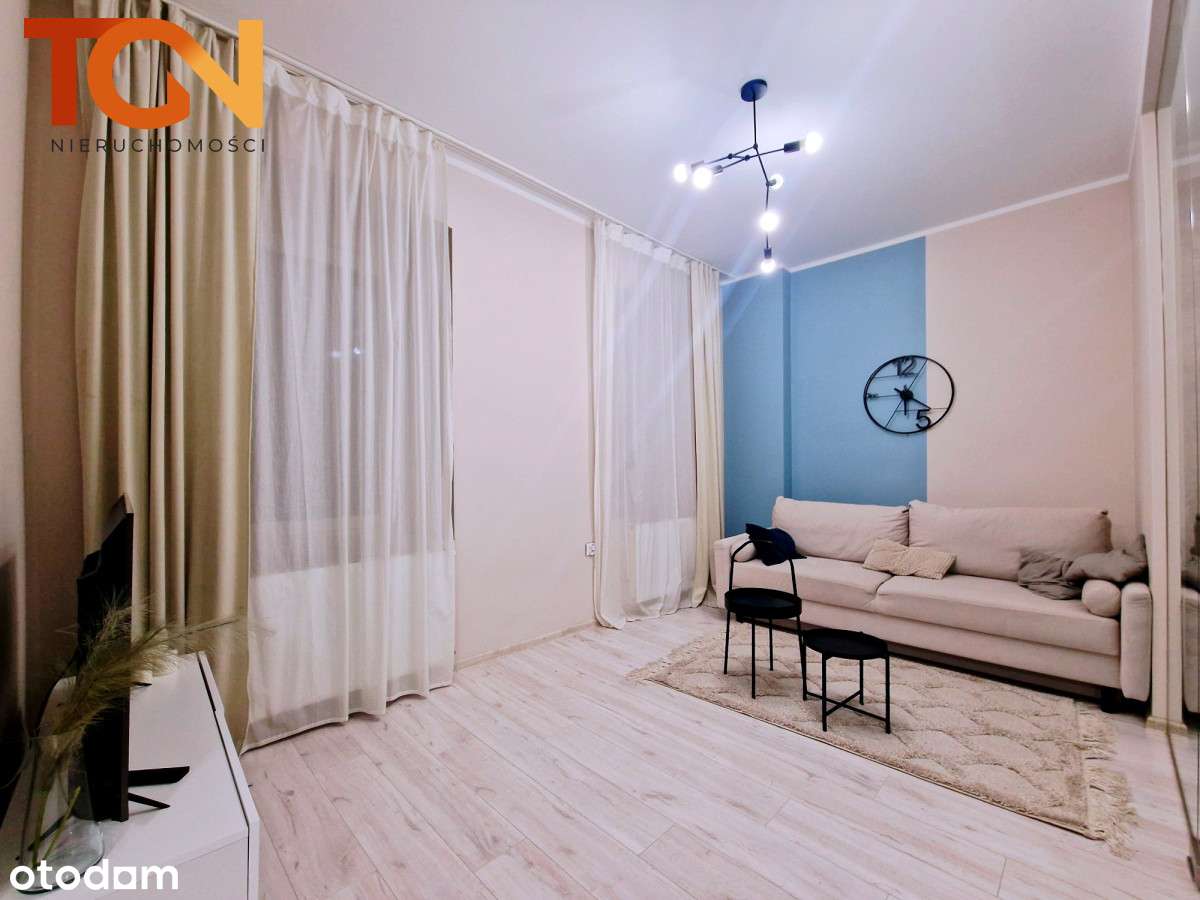 Kawalerka z odrębną sypialnią w centrum - Pełny obrazek: 2/15